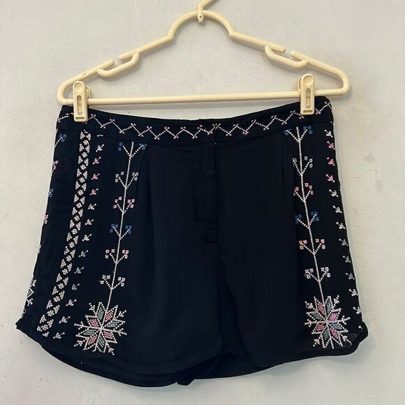 Topshop black side embroidered shorts Size 8 - Picture 1 of 9